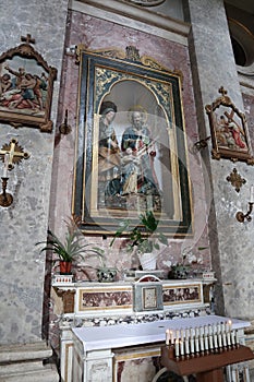 Caserta Ã¢â¬â Altare della Sacra Famiglia della Cattedrale photo